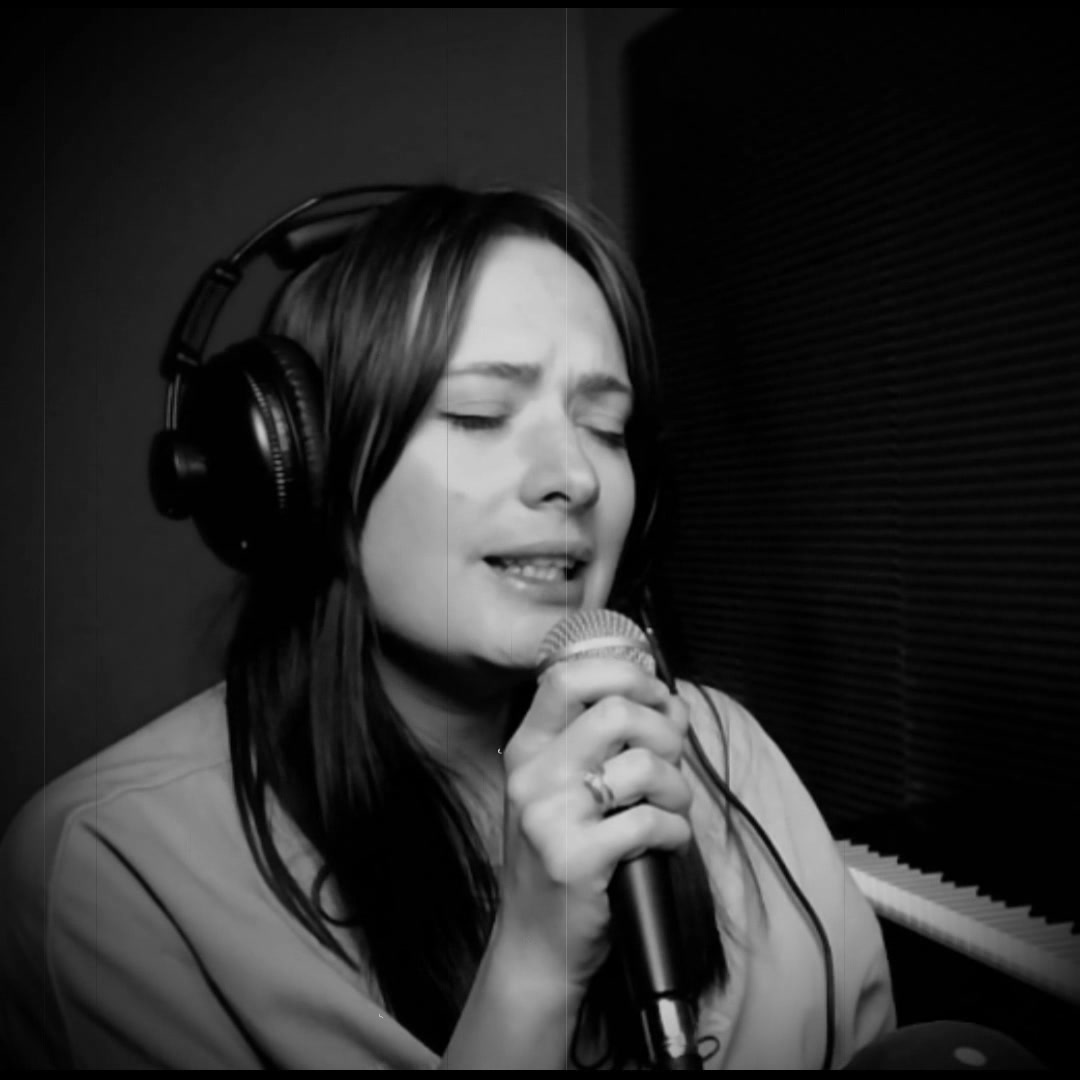 Спасибо кавер. Спасибо кавер. Костя кошка стилист. Спасибо кавер. Спасибо кавер.