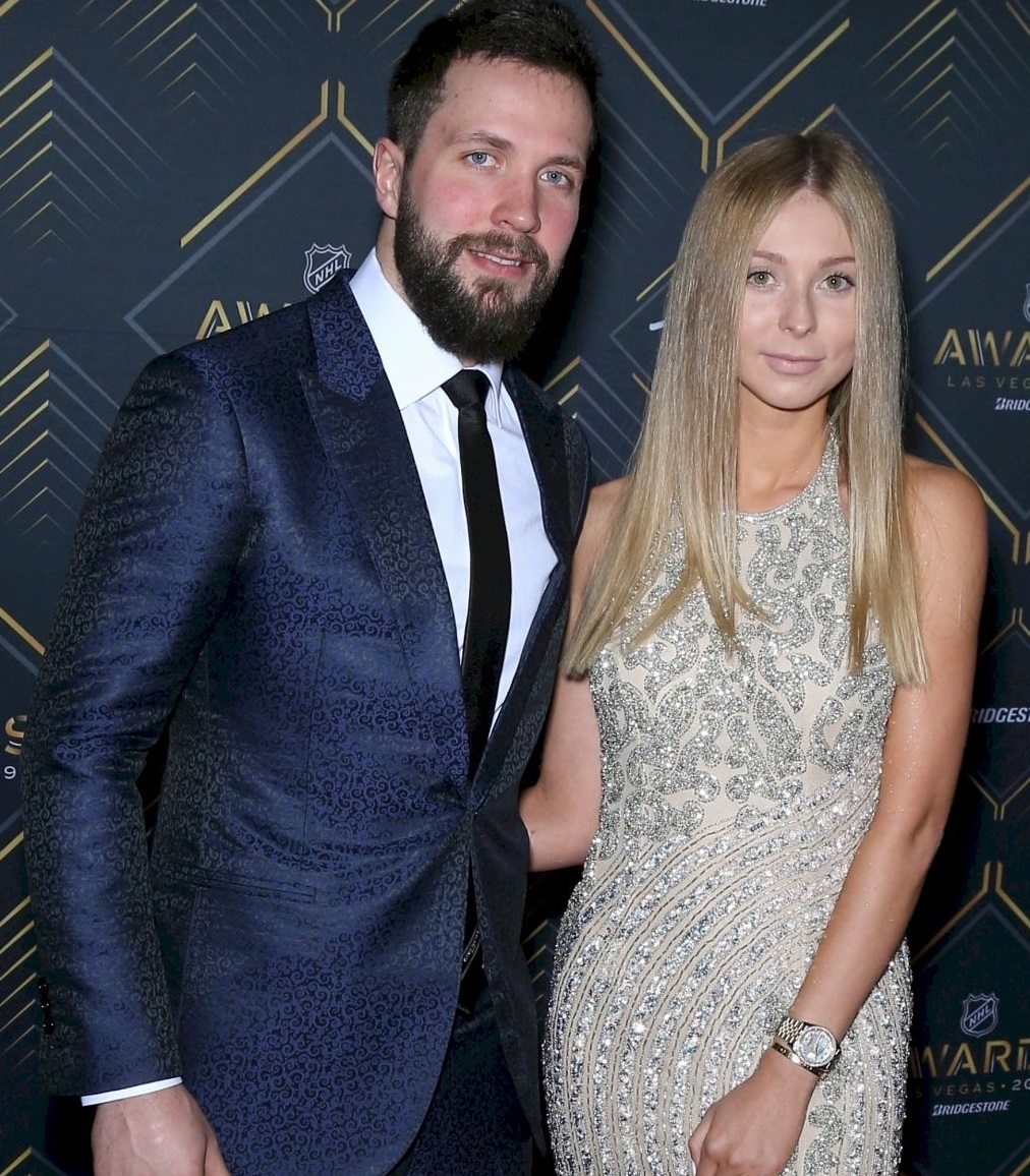 Кучеров девушка. Никита кучеров с женой. Никита кучеров с женой. Анастасия пичугина кучерова. Никита игоревич кучеров жена.