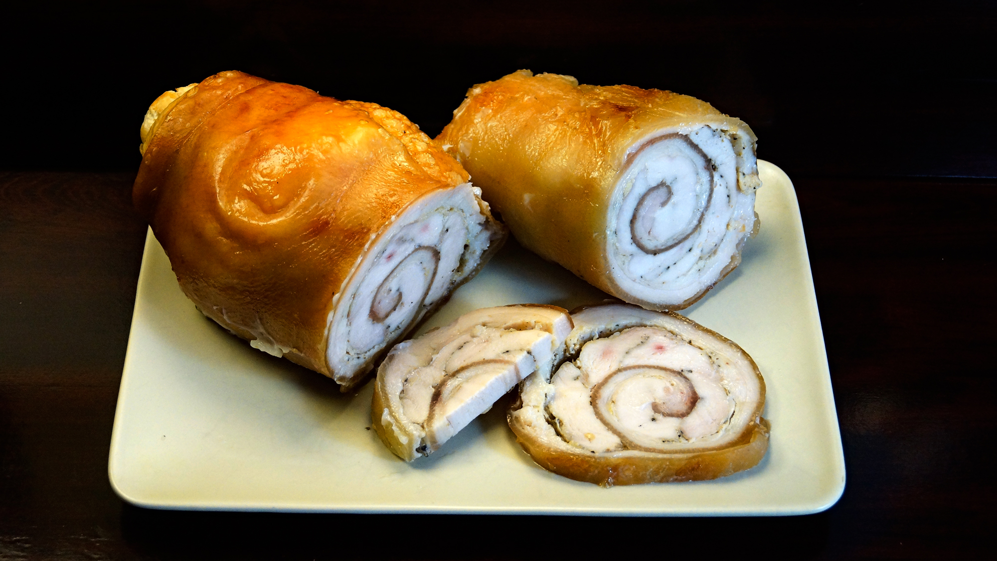 рулетики из свиной шкурки. рулет из свиной шкурки. как сделать рулет из свиной шкурки. рулет из свиной шкурки. рулет из свиной шкуры.