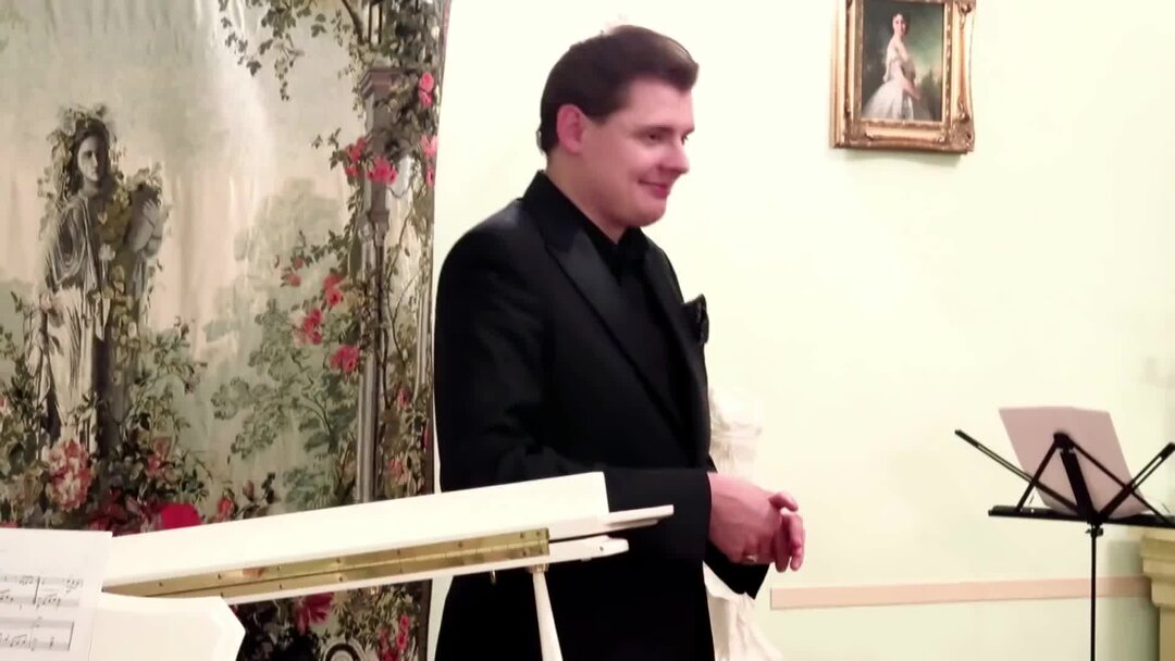 глядя на луч пурпурного заката слушать