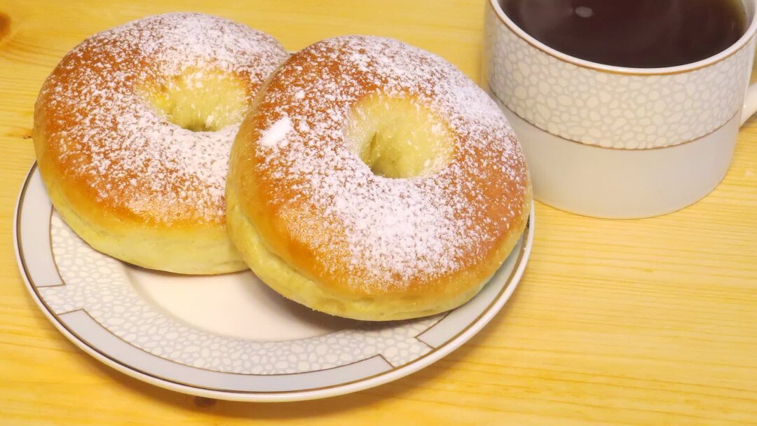 Рецепт пончиков с корицей с кремом и яблоками
