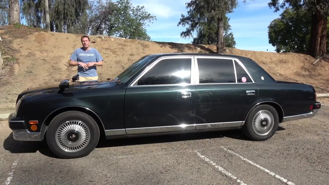 Toyota Century императора Японии