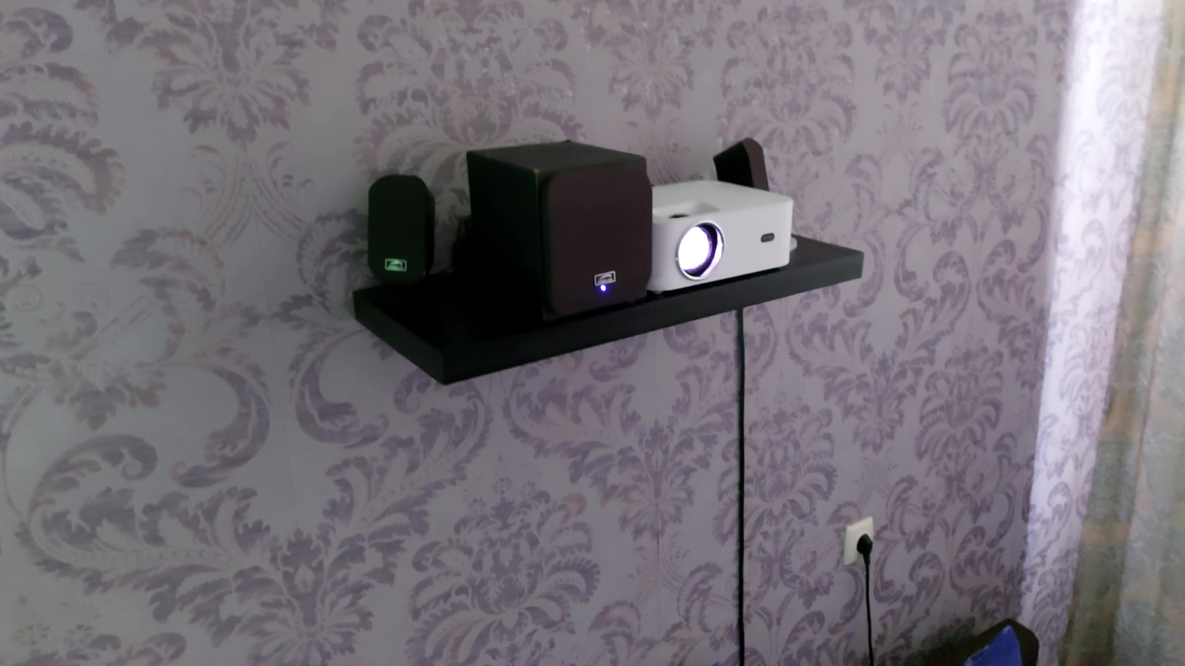 Wanbo projector x1 pro. Xiaomi Wanbo т6.