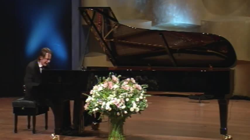 Шопен 12. Революционный этюд фридерик шопен. Шопен портрет. Шопен 12. Шопен 12.