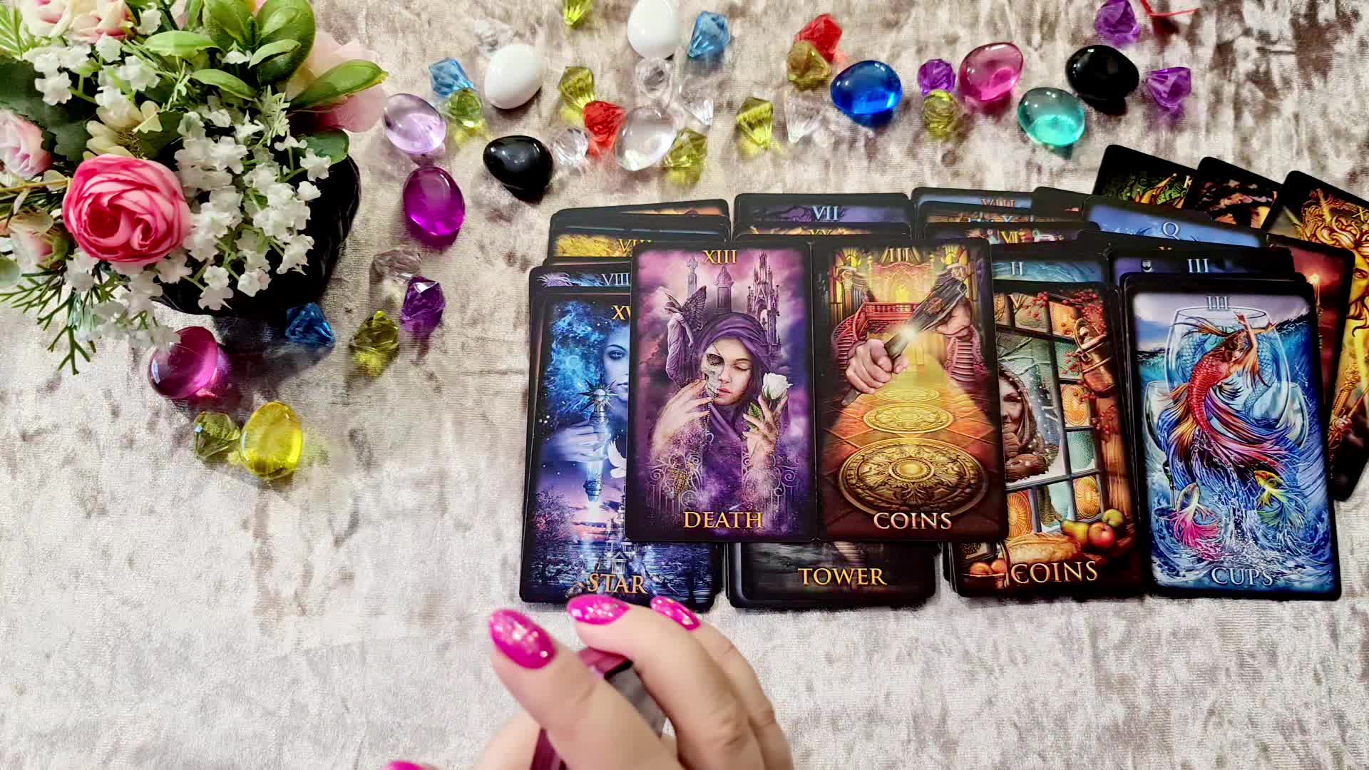 Космо таро анна и диана новые расклады. Карты космо таро. Космо таро. Карты космо таро. Карты космо таро.