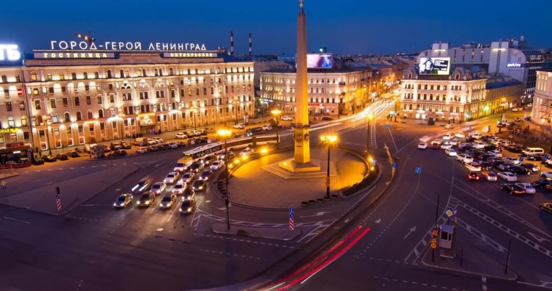 Как называется город ленинград. Обелиск на площади восстания. Санкт-петербург город герой ленинград. Площадь восстания (санкт-петербург) площади санкт-петербурга. Как называется город ленинград.