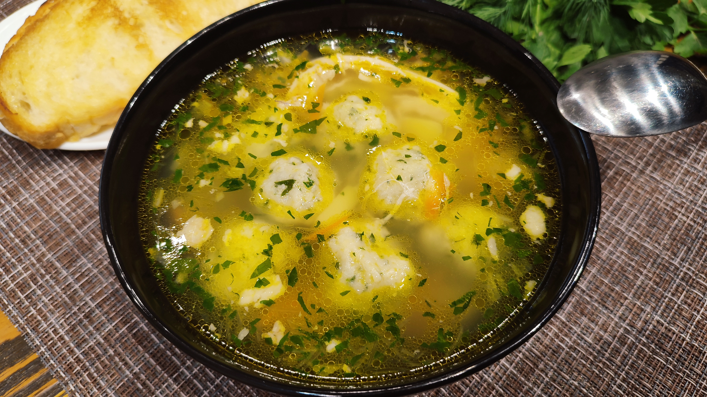 Суп шаре. Суп с сырными шариками. Суп кулинар. Дієтична кухня: нежирний Курячий суп. Картопляний суп на курячому бульйоні - р.