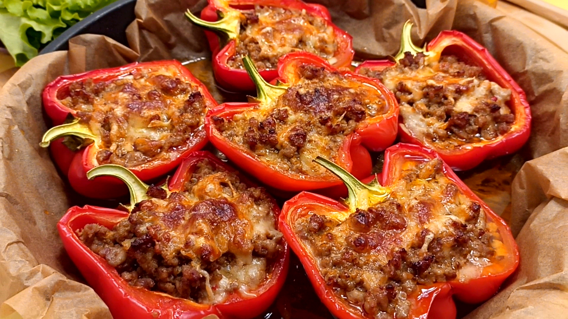 как запечь перец в духовке. болгарский перец в духовке. пти-фарси фаршированные овощи. фаршированный сладкий перец. как запечь перец в духовке.