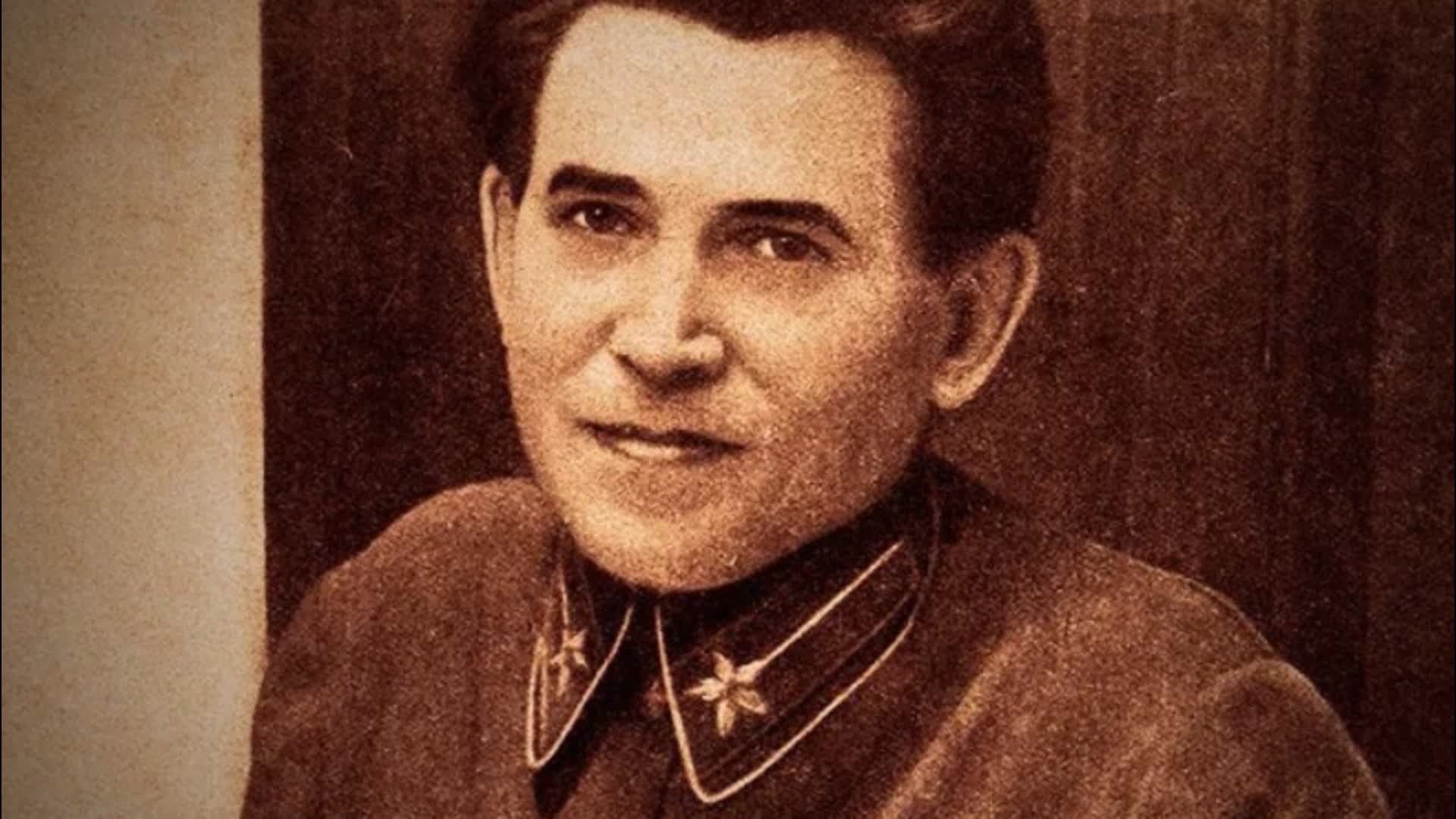 Нарком 2. В. Нарком 2. Ежов и ягода нарком нквд. Луначарский (1875-1933).