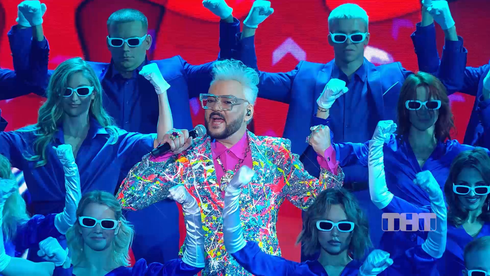 мартиросян конфетка. гарик мартиросян конфетка. шоу на тнт. шоу конфетка жюри. шоу на тнт.