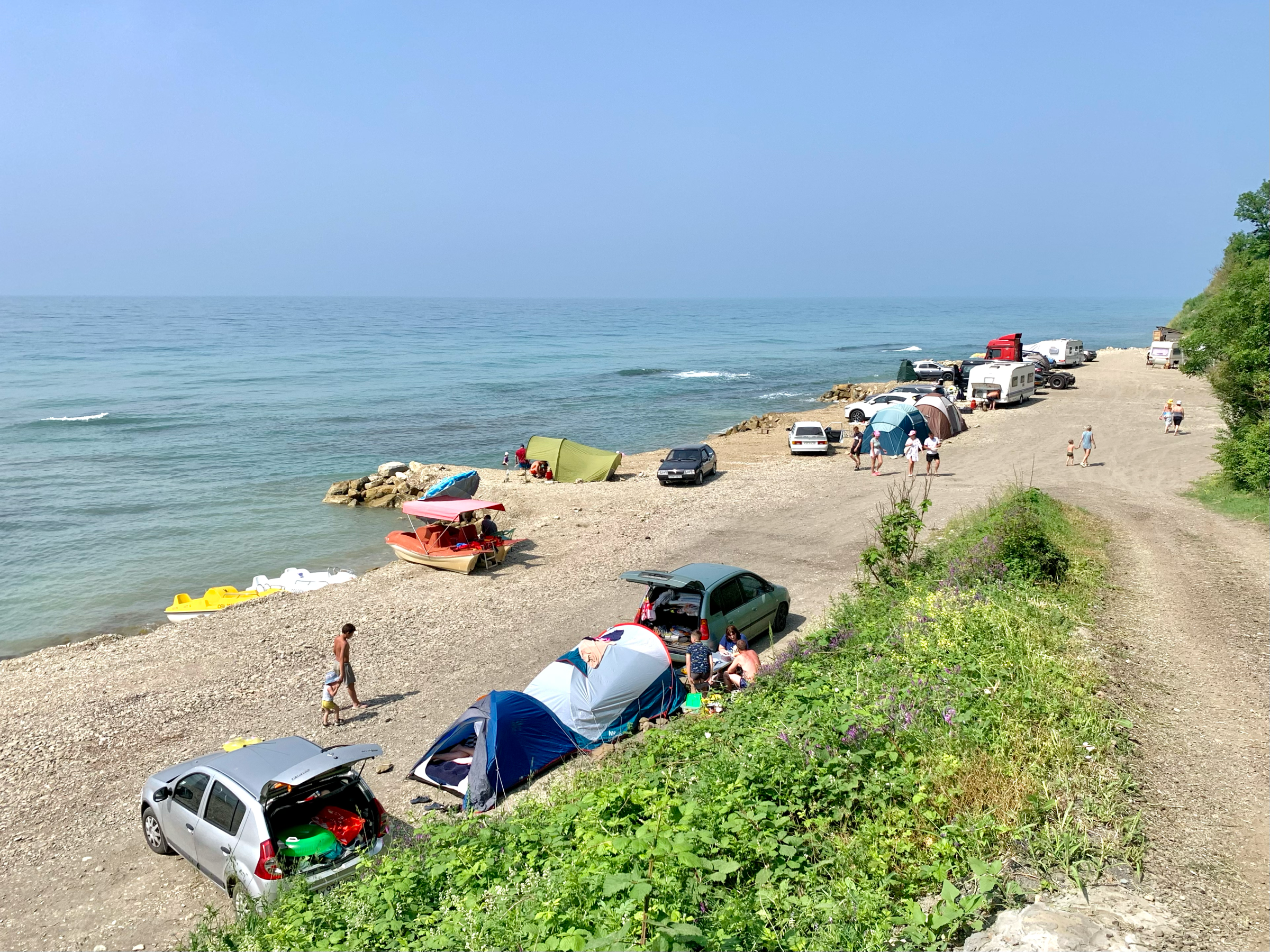 Сочи кемпинг у моря. Автокемпинг Джубга у моря. Автокемпинг в Рыбачьем Крым. Автокемпинг в Рыбачьем Крым 2022. Отдых на черном море.