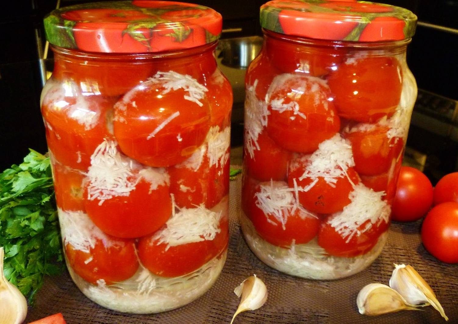 помидоры в снегу с чесноком фото