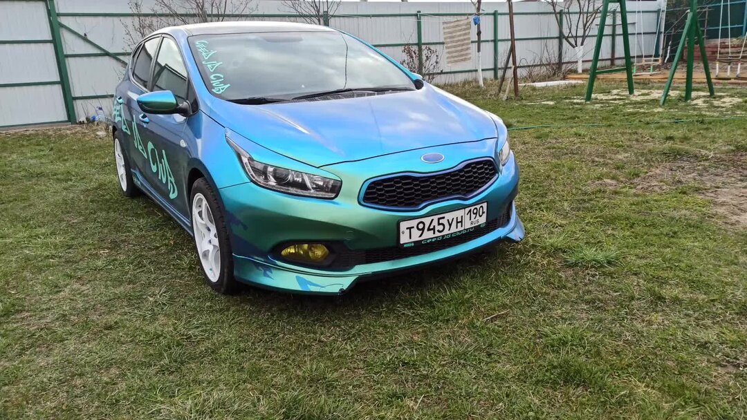 Замена передних тормозных колодок на KIA ceed brake pads replacement