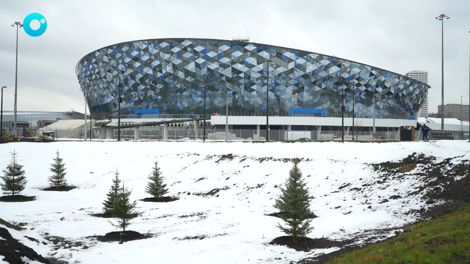 Новая ледовая арена. Ледовая Арена Новосибирск. Новая ледовая Арена в Новосибирске. ЛДС Новосибирск Арена. Новый ЛДС В Новосибирске.