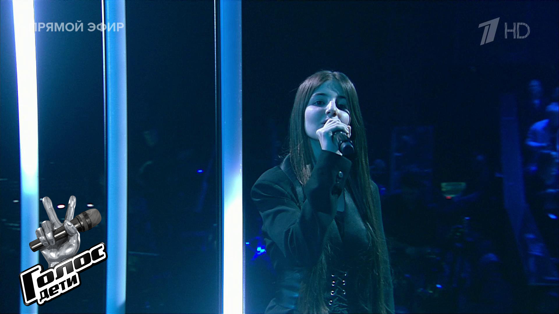 Zivert сияй. Рагда ханиева голос уже не дети. Голос песня сия. Голос песня сия. Голос песня сия.