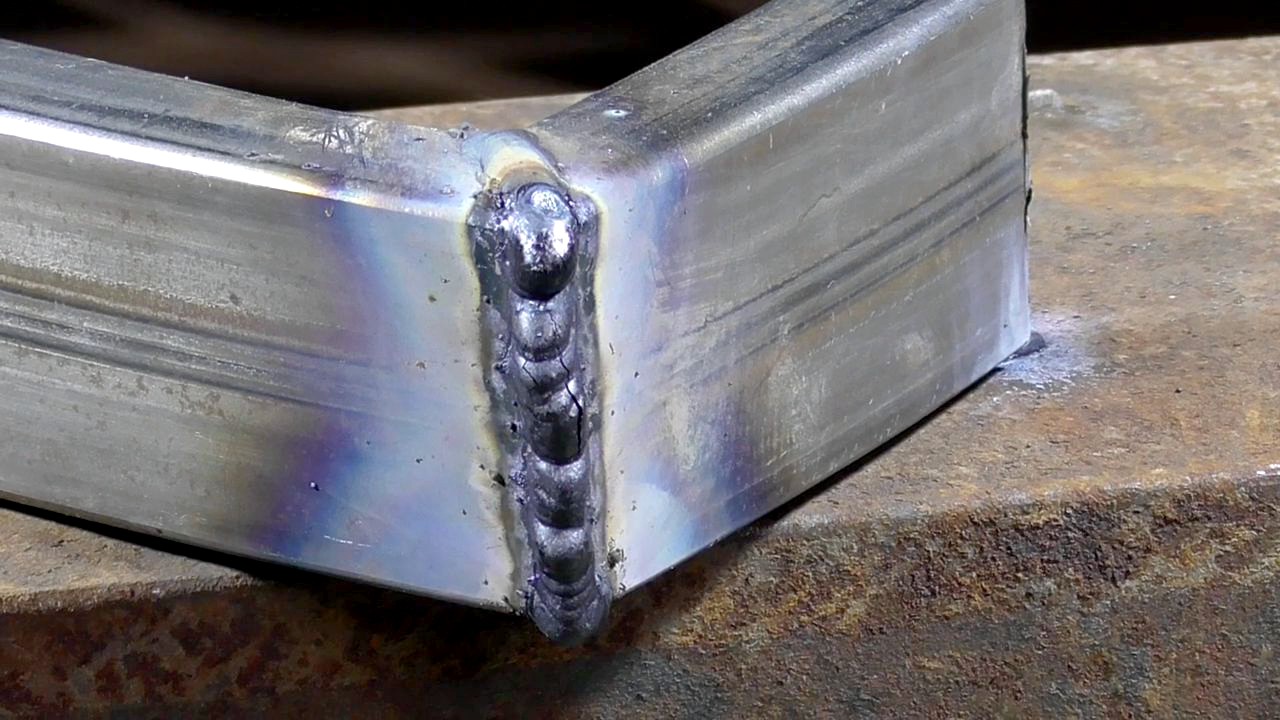 дефект сварного шва подрез. стыков очень. скотт раабе. красивый сварочный шов аргоном. красивый сварной шов.