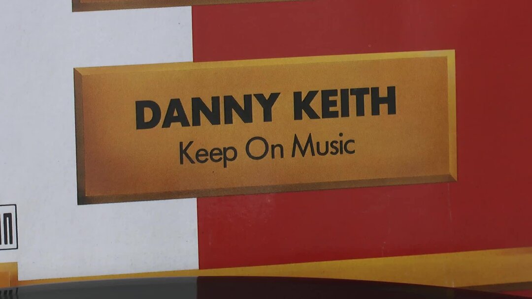 Danny keith обложки. Danny keith 1985. Обложки альбомов danny keith. Danny keith keep on music. Danny keith 1985.