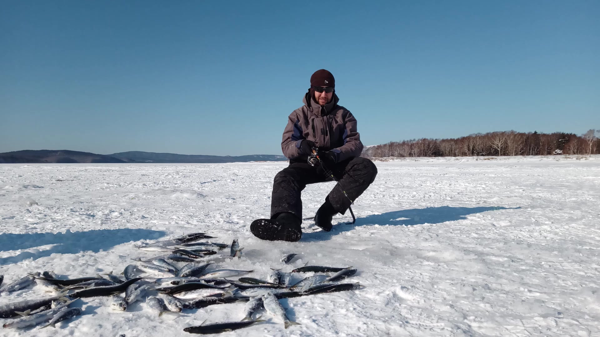 Борис рябченков сахалин. Борис рябченков сахалин. Озеро байкал зимой. Борис рябченков сахалин ютуб. Шаманка байкал.