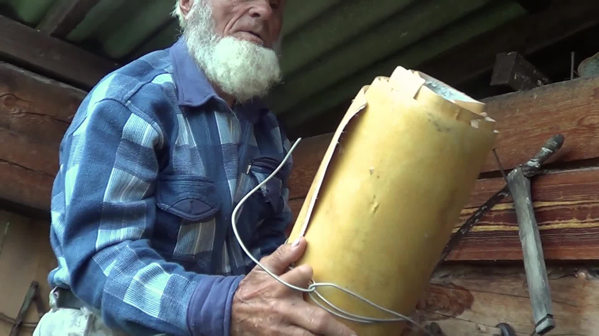 старые способы. старые способы. прачка 19 век. старинные задачи с решением. ручная добыча золота.