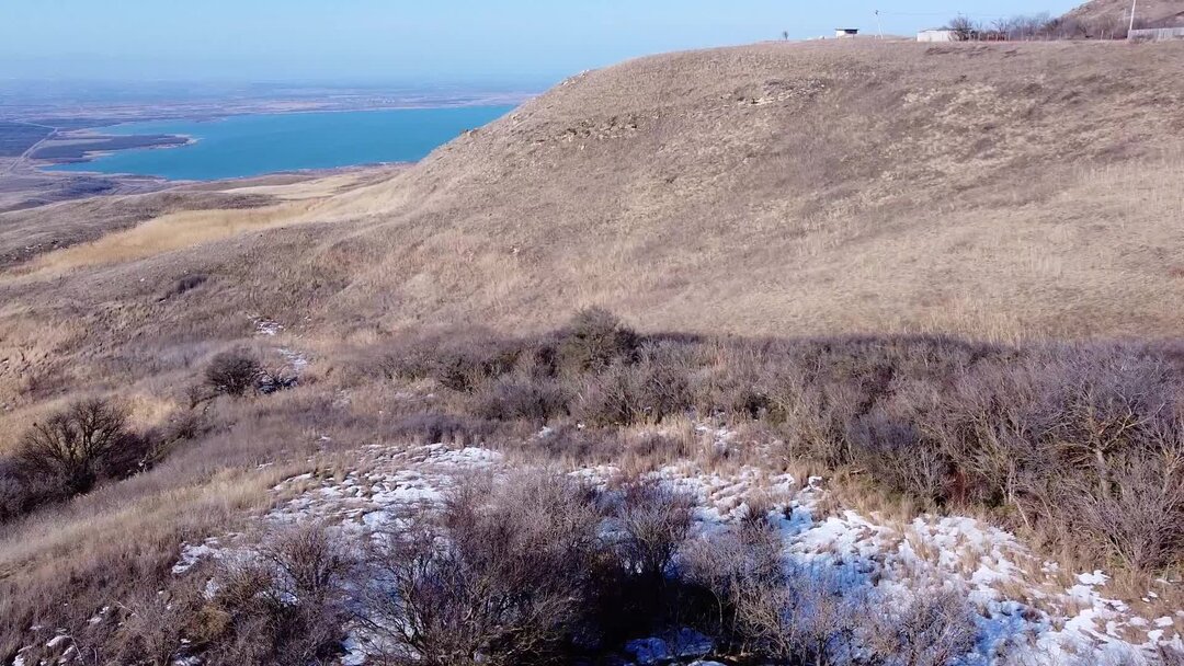 Погода в сенгилеевском ставропольского края шпаковского. Сенгилеевское водохранилище Ставрополь. Кизиловские пруды Ставропольский край. Оползни Сенгилеевское водохранилище. Красивые водоемы Ставропольского края зимой