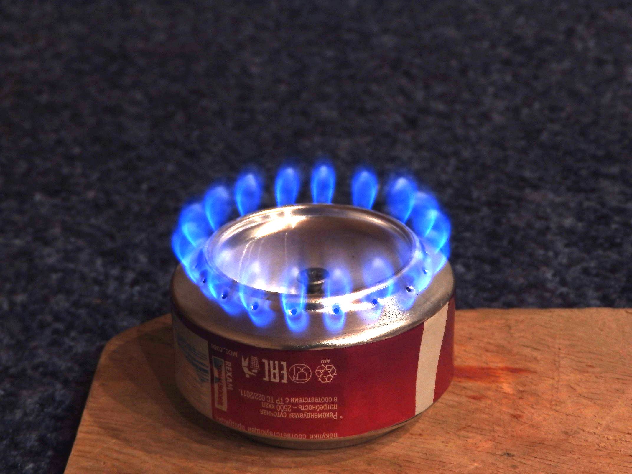 Турбо спиртовка. Горелка из банки кока колы. Парафиновая походная горелка. Горелка спиртовая 3. Горелка из алюминиевой банки.