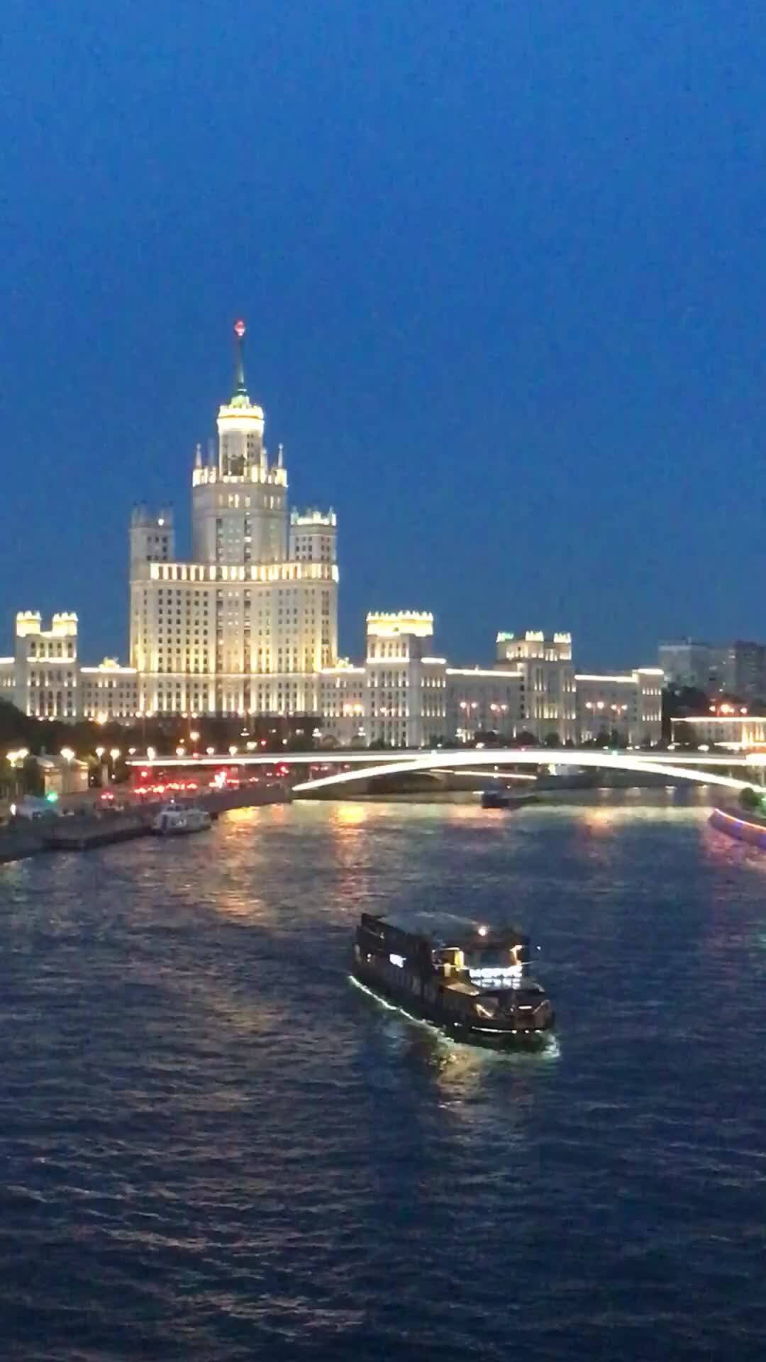 Высотки москвы фото