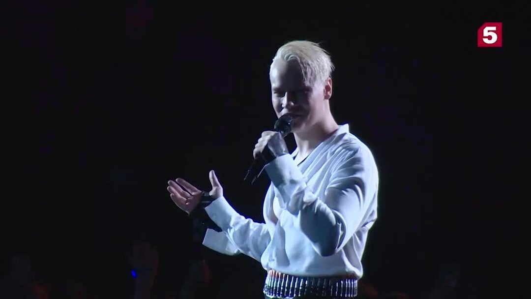 Как прошел концерт шамана в вологде. Эминем 1995. Eminem 2014. Eminem Live 2014. Shaman (певец)