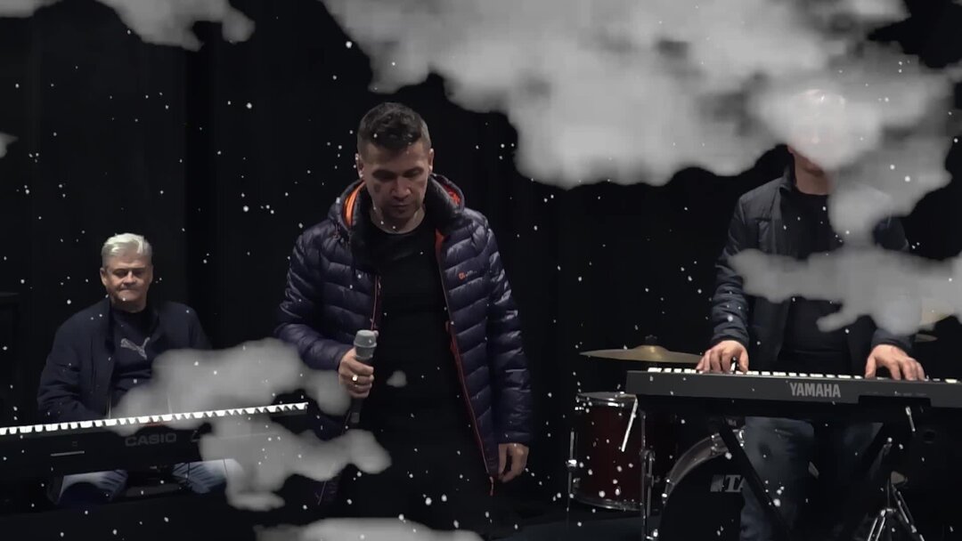 андрей картавцев. юрий шатунов последний концерт 2022. картавцев песни 2023 года. андрей картавцев - в эту ночь. андрей картавцев упрямый взгляд.