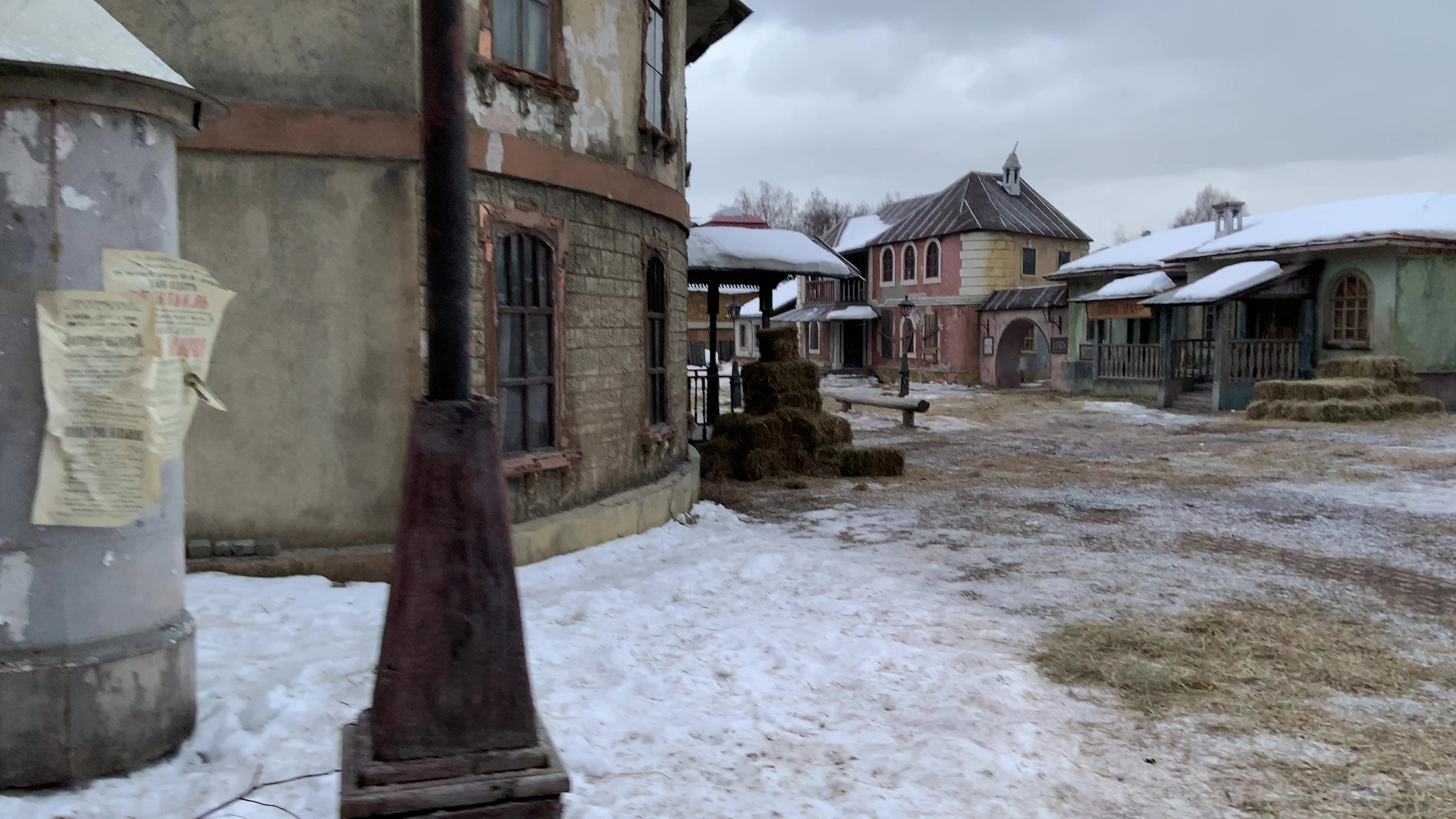 Город призрак в подмосковье. Город призраков. Зима в городе. Фирсановка город призрак