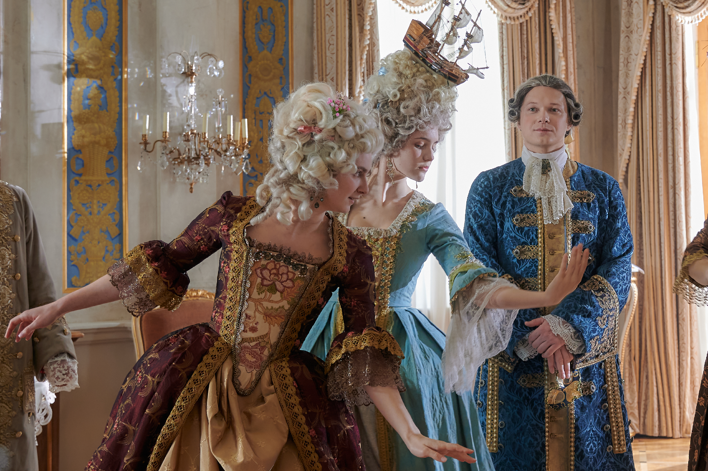 империя сериал 2021 индия. Age of empires 3 definitive edition юниты. империя индийский сериал 2021. хускарл age of empires 2. сериал империя 2021 индия трейлер.