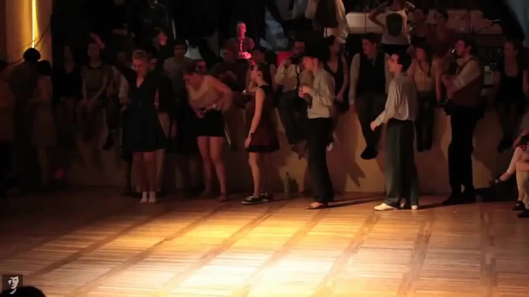 Клип Девочка В Ситцевом Платье фото 9