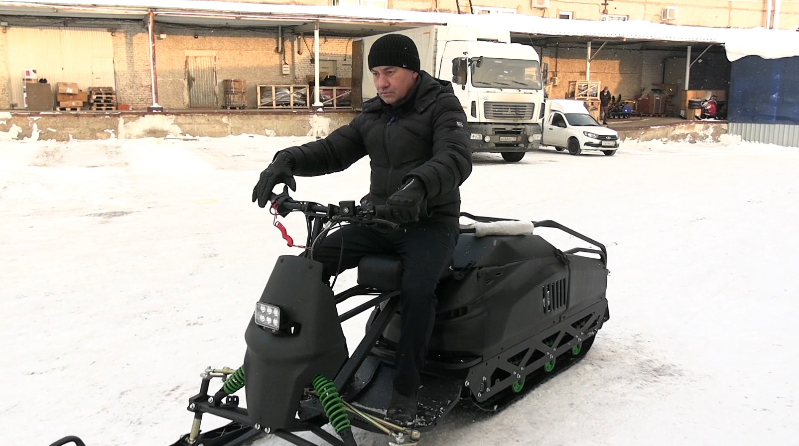 Мотособака мухтар 15. Ирбис мухтар 15 с лыжным модулем. Ирбис мухтар 15 с лыжным модулем. Мотобуксировщик ирбис мухтар 15. Лыжный модуль для мотобуксировщика улм 1.