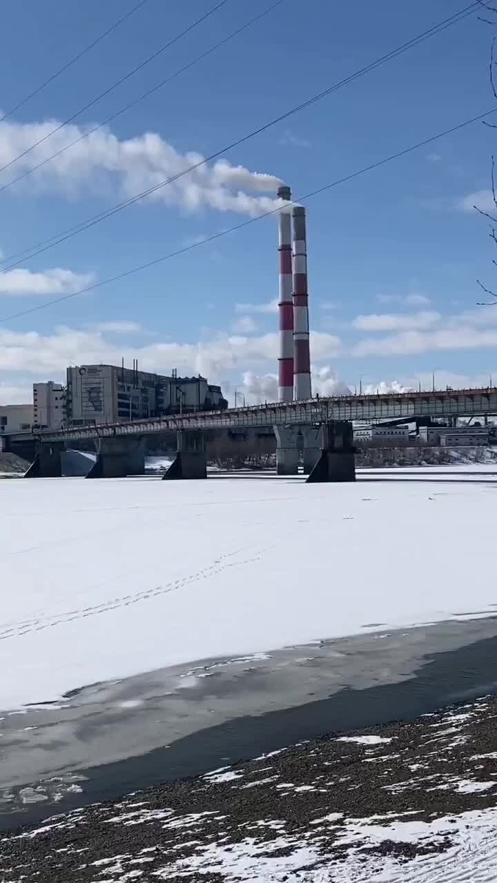 Green_Sibirea | А это видео, как видел взрыв льда, мер города :) на другом  берегу реки Томь 30 марта 2023 г. | Дзен