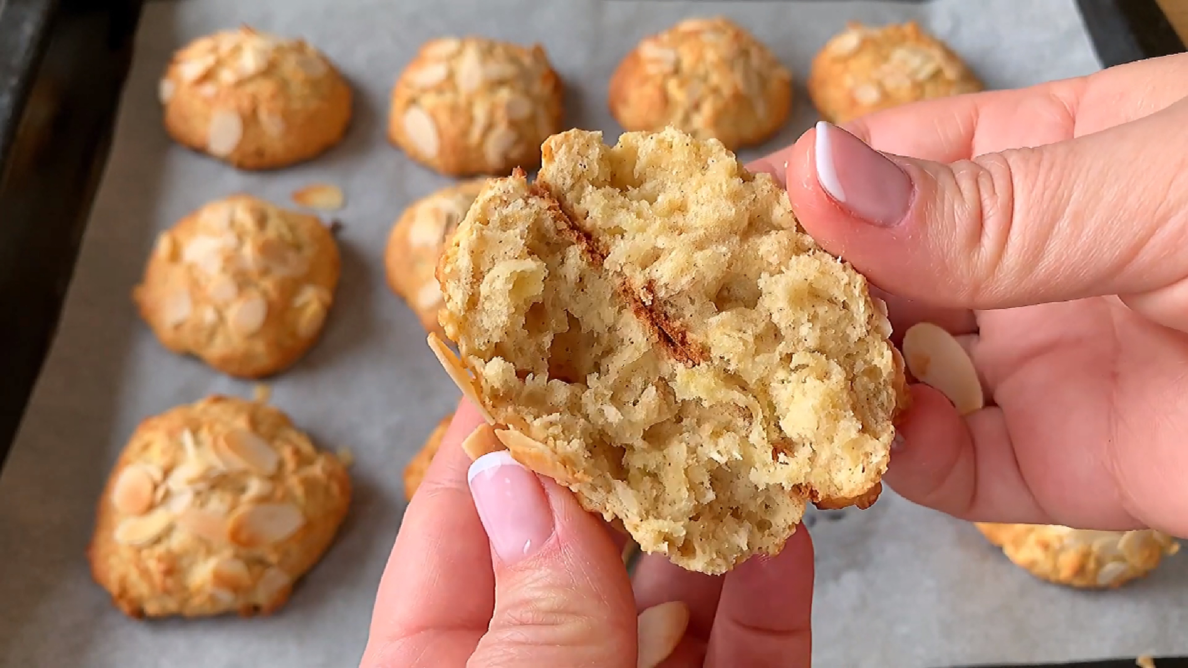 Печенье получилось жестким. У меня печенье. Кто такая печенька. Печенье получилось жестким. Печенье тонкие хрустящие как называются.
