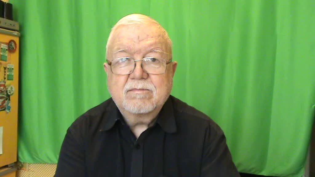 Мерседес w202 amg. 202 назад. Мерседес w202 на 17 дисках. Мерседес 210 на штампах. 202 назад.