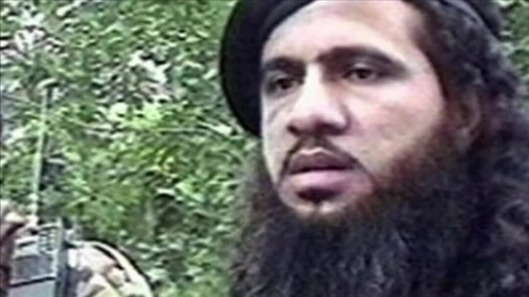 амир хаттаб чечня. хаттаб полевой командир. хаттаб чеченские полевые командиры. эмир хаттаб иорданец. хаттаб репак биография.