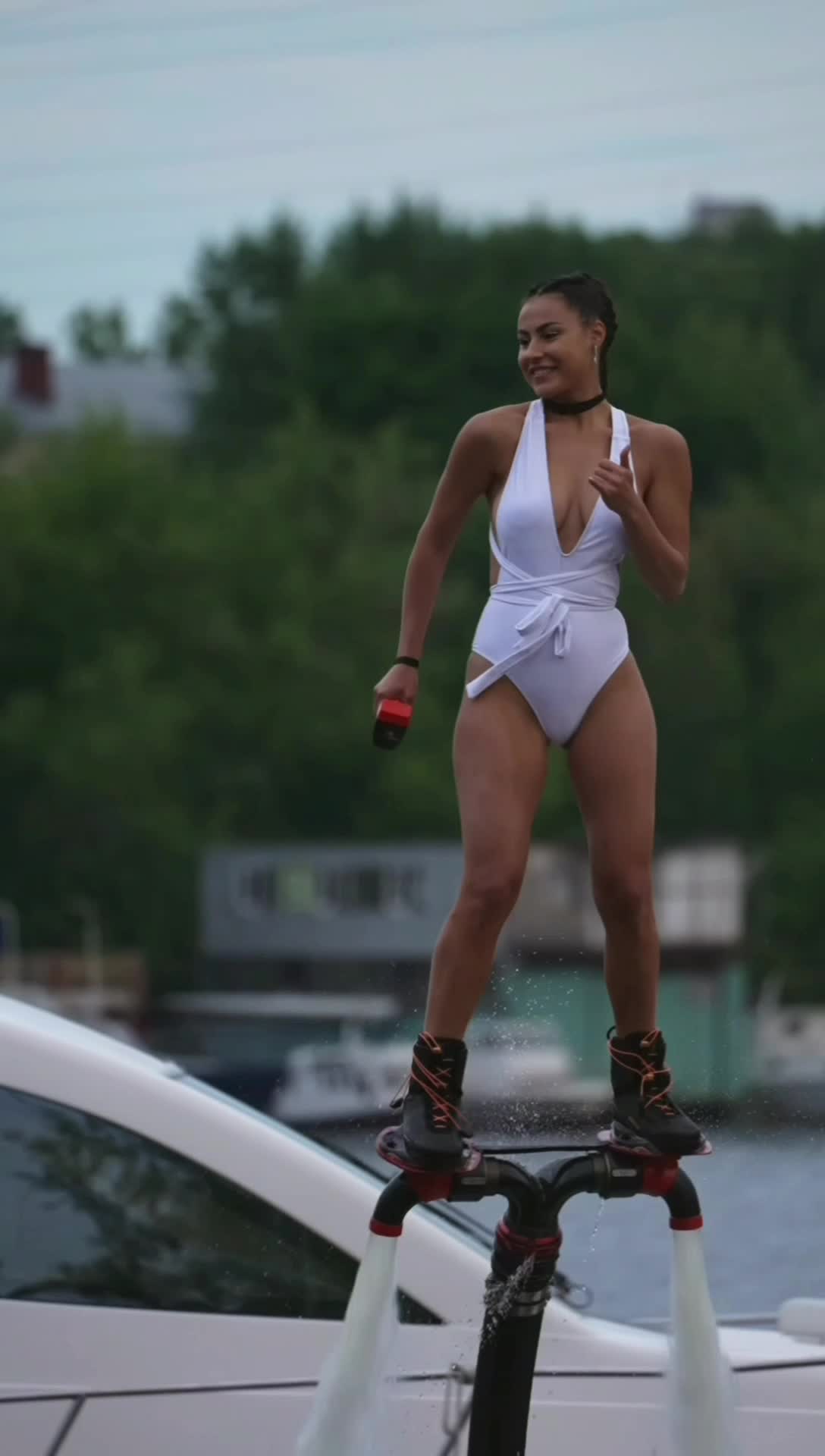 Mss lera. Флайбордистка Валерия Вершинина. Валерия Вершинина флайборд. MSSLERA Вершинина. МСС Лера