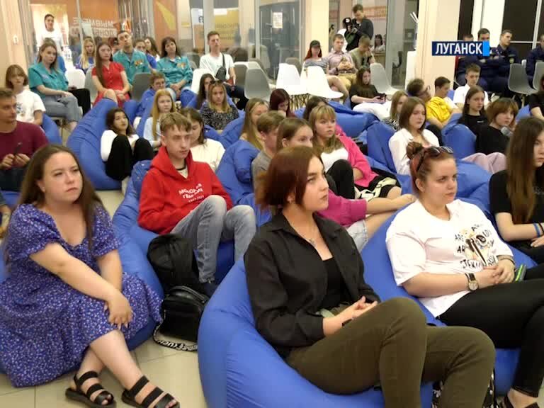 Группы поддержки и взаимопомощи по вич картинки квадратные. Касса взаимопомощи деньги. Касса взаимопомощи логотип. Центр взаимопомощи рабочих. Пенсионная касса взаимопомощи.