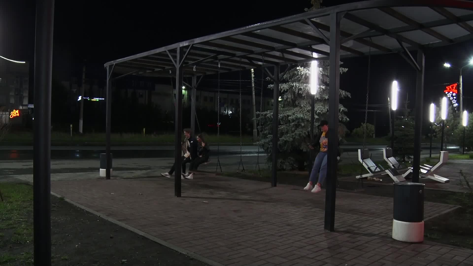 Дом 19.09 2025 после заката. Дом 19.09 2025 после заката
