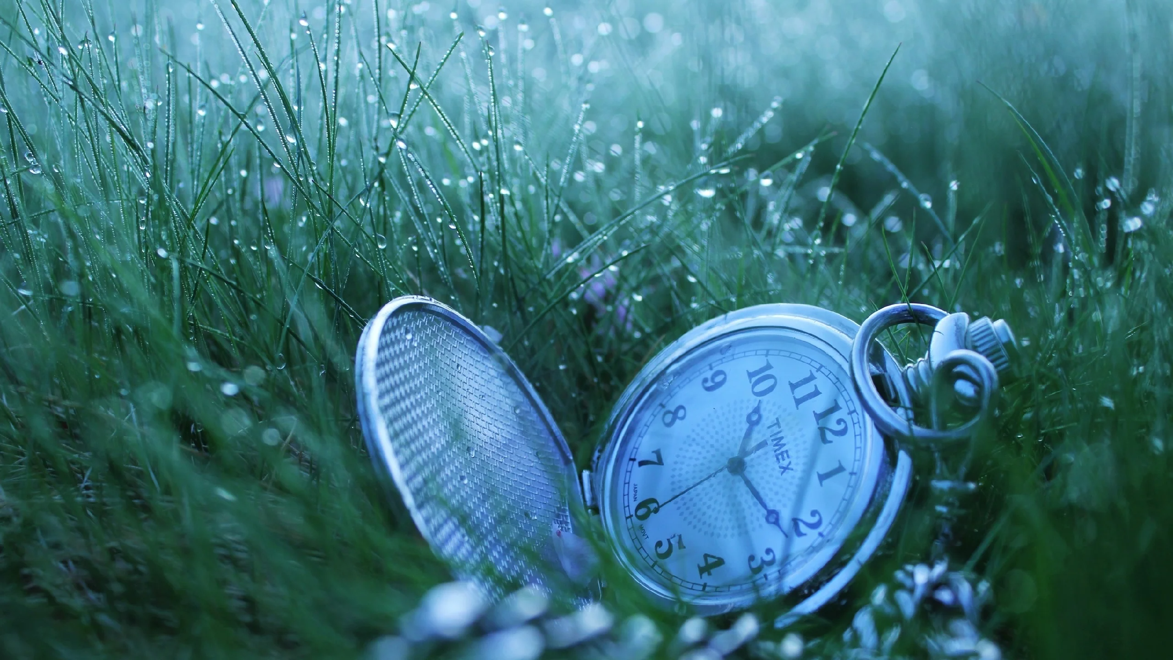 основные параметры сильных морозов. время воздух. терять время. часы рассыпаются. бег по жизни.