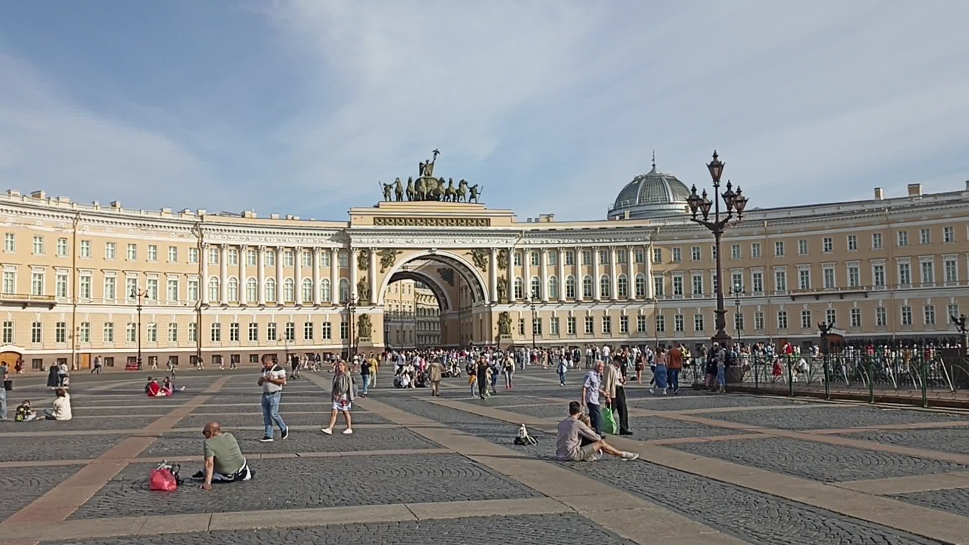 дворцовая площадь в санкт петербурге сейчас