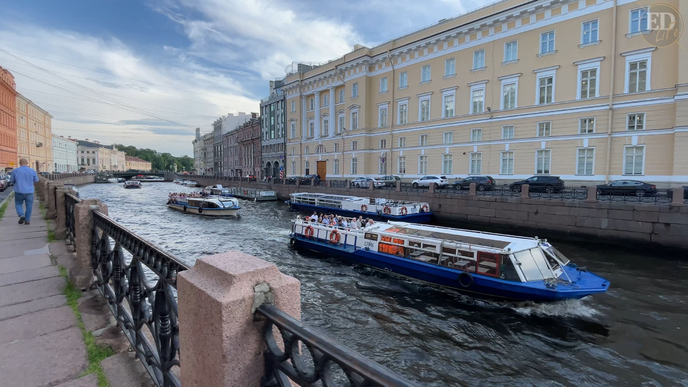 набережная мойки в санкт петербурге