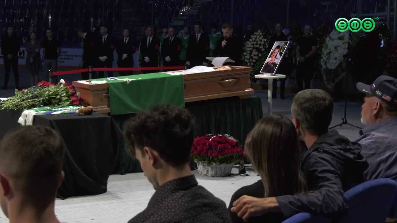 уфа прощается. латыпова земфира узбековна похороны. прощание с хазрятом халитом хайретдинов в арсланово. салават аскаров. фото прощания с фахретдиновым в уфе.