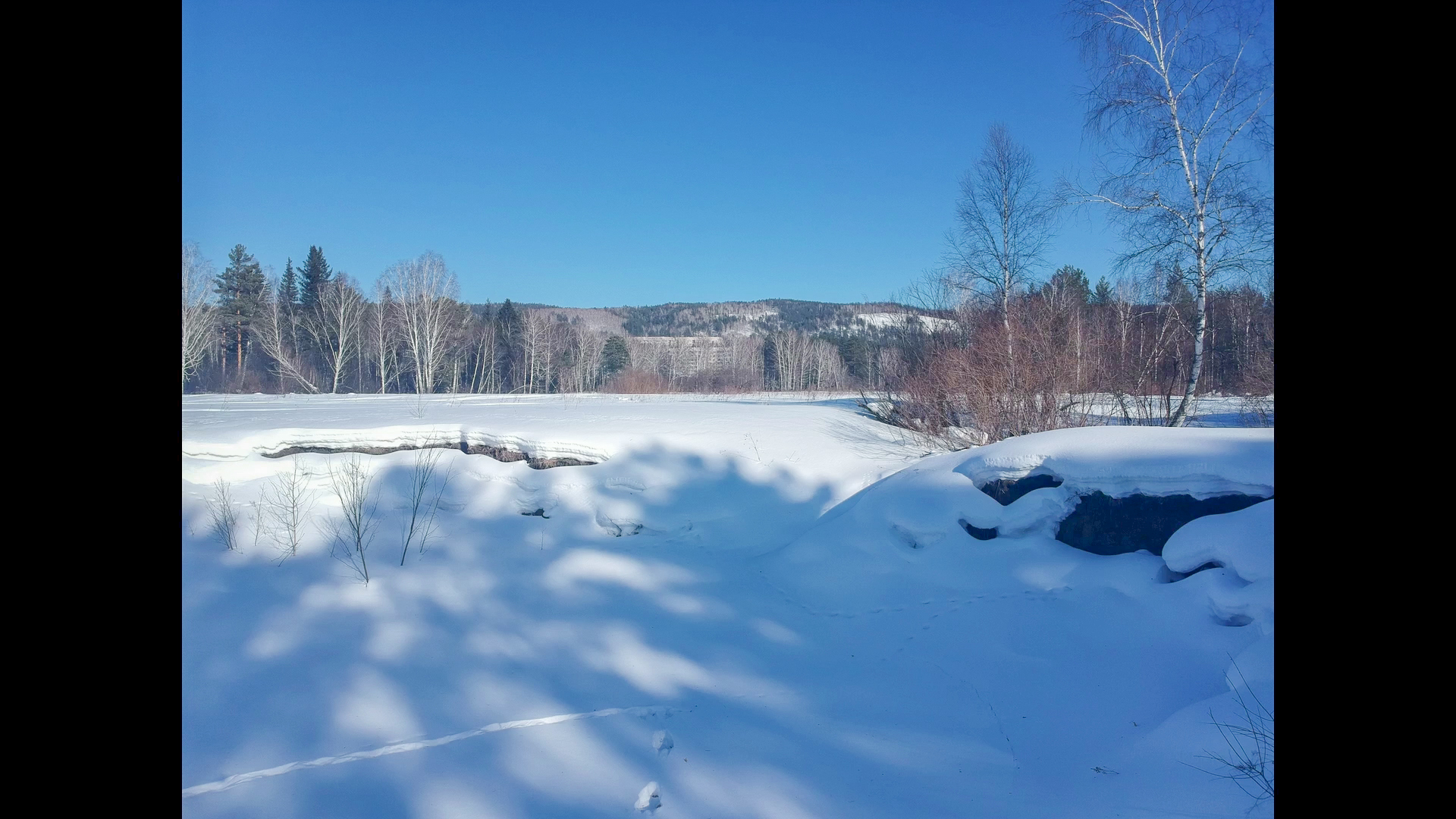 Песня а где то заснеженную сибири. Замерзшая река. Сибирь в марте. Март. Сибирский март.