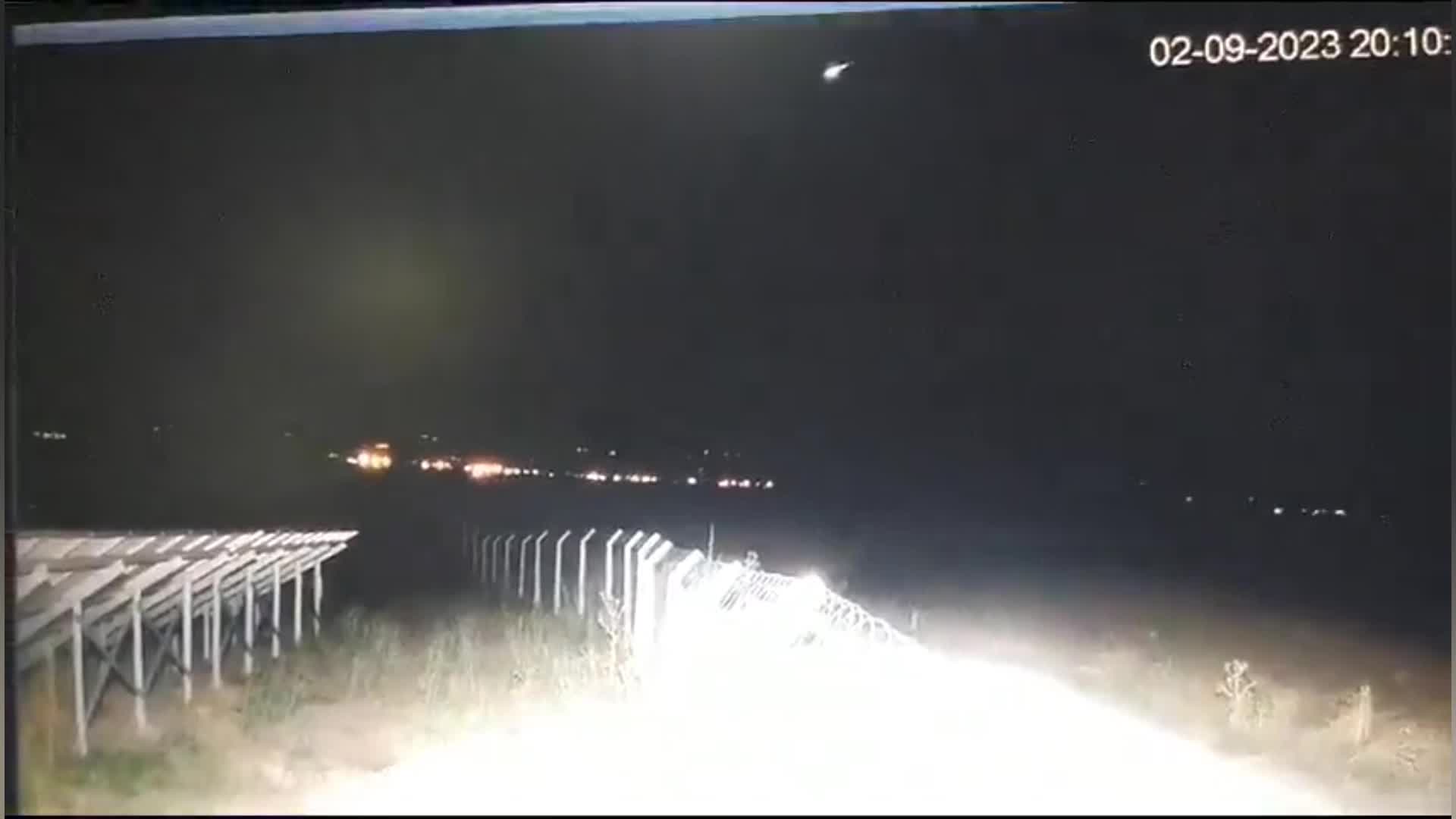 Летит метеорит 2023. Взрыв метеорита. Метеорит апофис. Наса метеорит. Апофис астероид 2021.