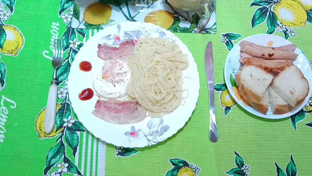 Рецепты паста на завтрак. Макароны на завтрак. Бекон с макаронами идёт. ПП завтрак с ар.пастой. Реклама пасты для завтрака.
