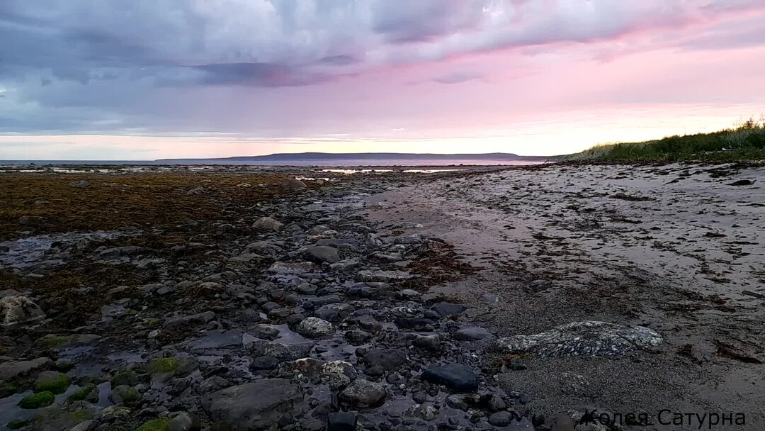 Приливы в белом море. Лактак белое море. Белое море в мае. Белое море в марте.