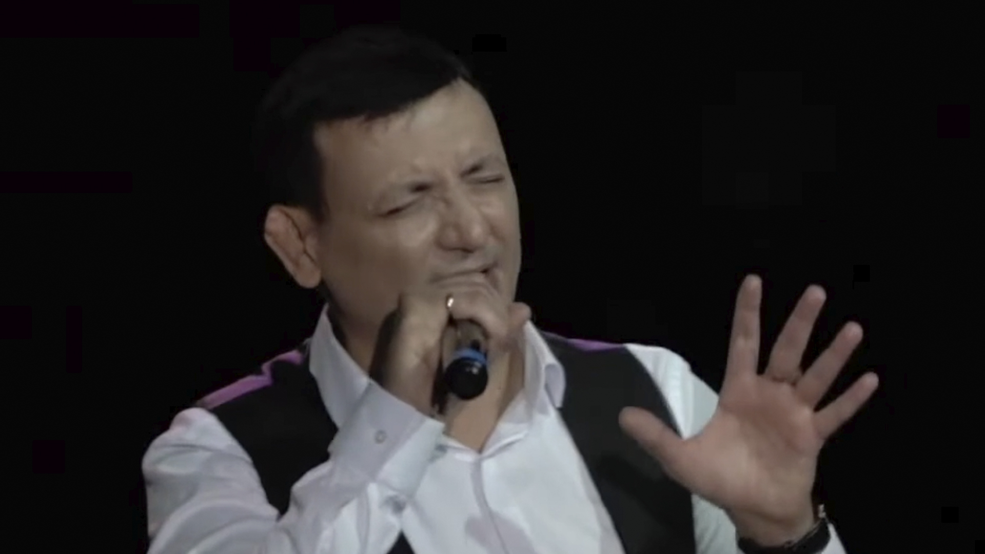 алмас багратиони своих любимых берегите. алмас багратиони давай с тобой поговорим. алмас багратиони давай поговорим. алмас багратиони вспомни. алмас багратиони давай с тобой.