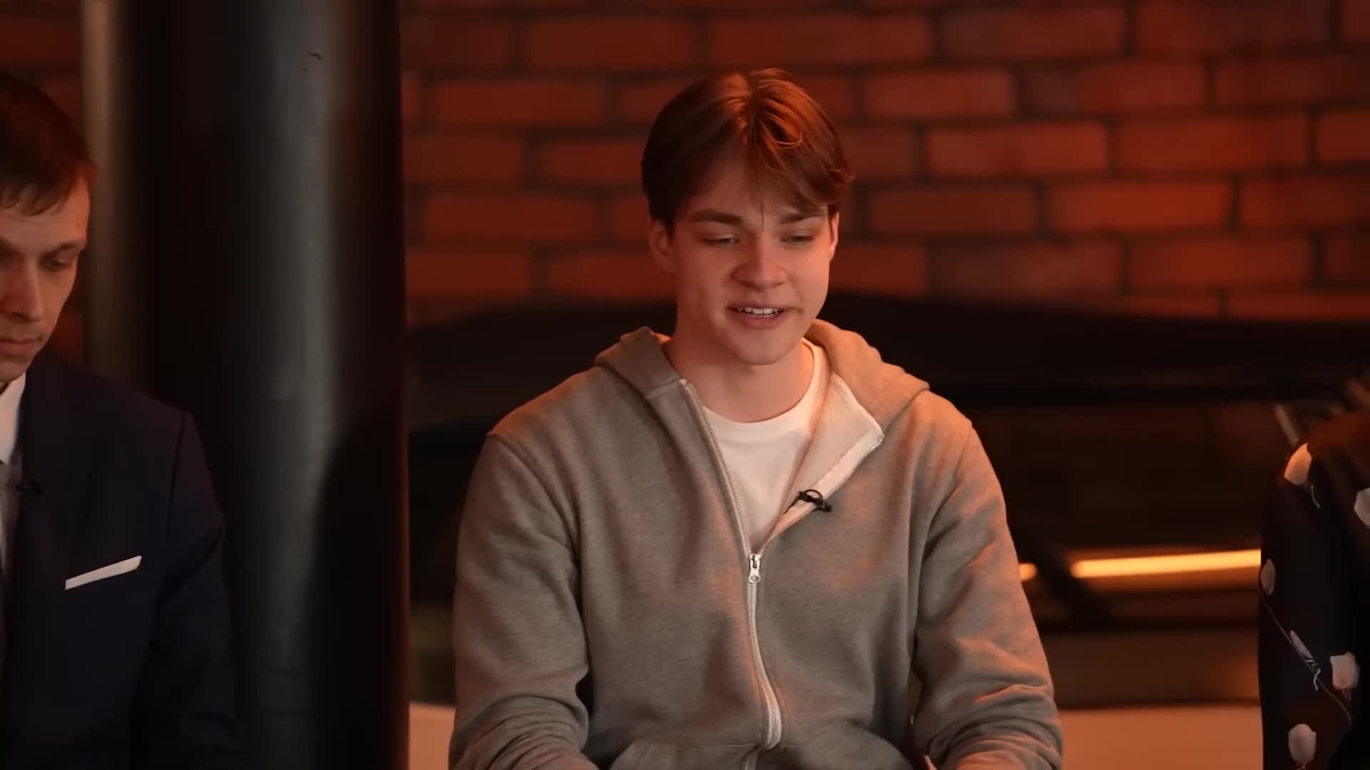 миллионер 6. логотип клуб миллионеров 6 секретов личных финансов. миллионер 6. игра миллионер. миллионер 6.