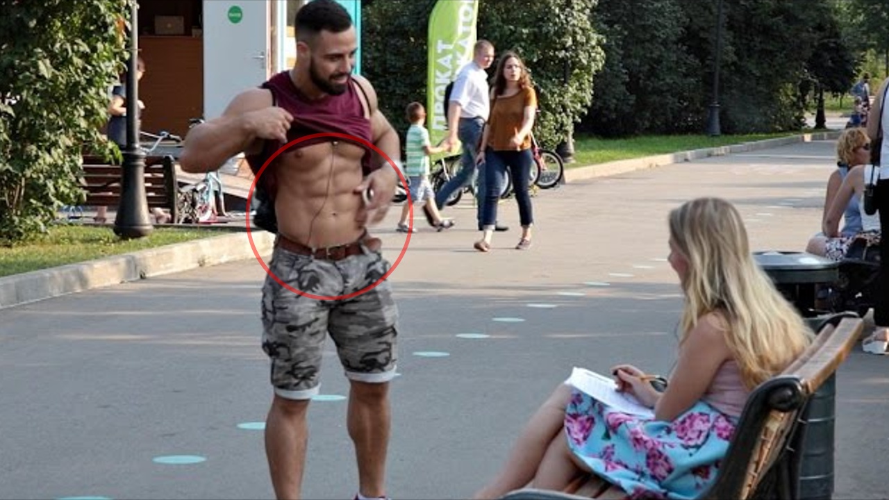 качок на улице. качок на улице. культуристы на улицах. качок на улице. качки на улице.